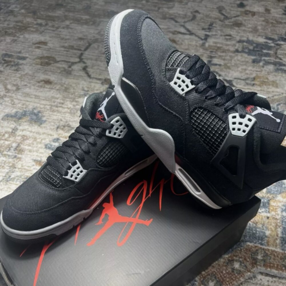 Jordan 4 Retro SE Black Canvas
